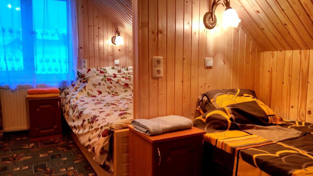 Cottage Ozerniy Lazeshchyna Phòng bức ảnh