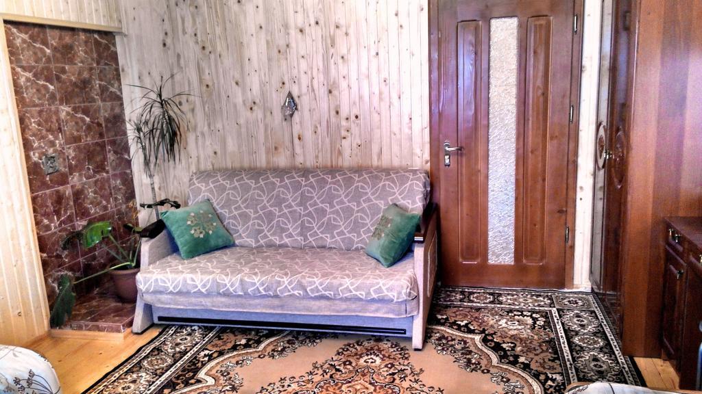 Cottage Ozerniy Lazeshchyna Phòng bức ảnh